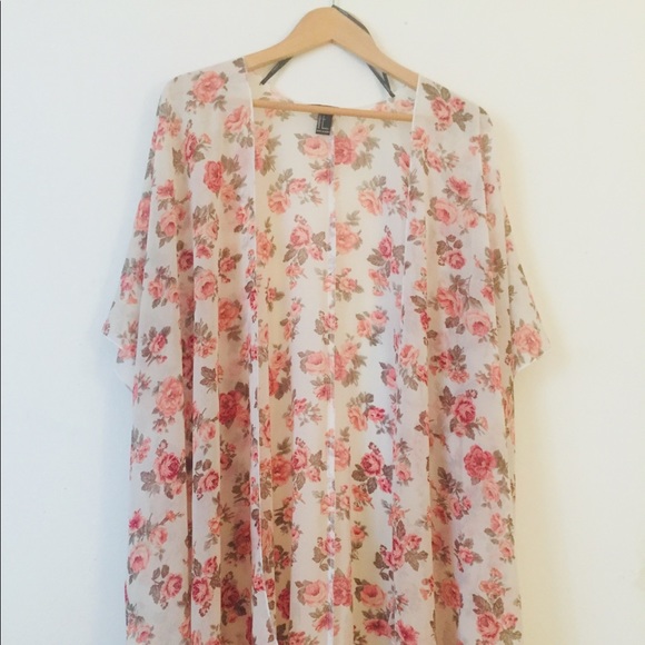 Floral Kimono - Picture 2 of 4